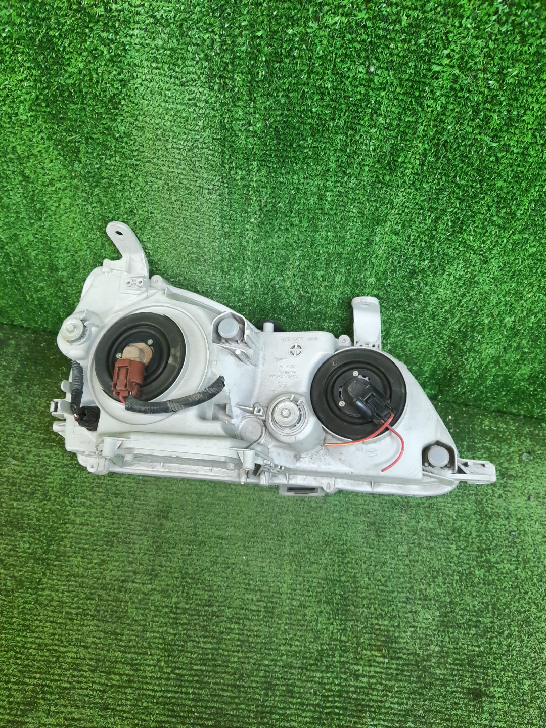 Фара левая передняя TOYOTA GAIA SXM10G, SXM15G, CXM10G, ACM10G, ACM15G 2 ракурс