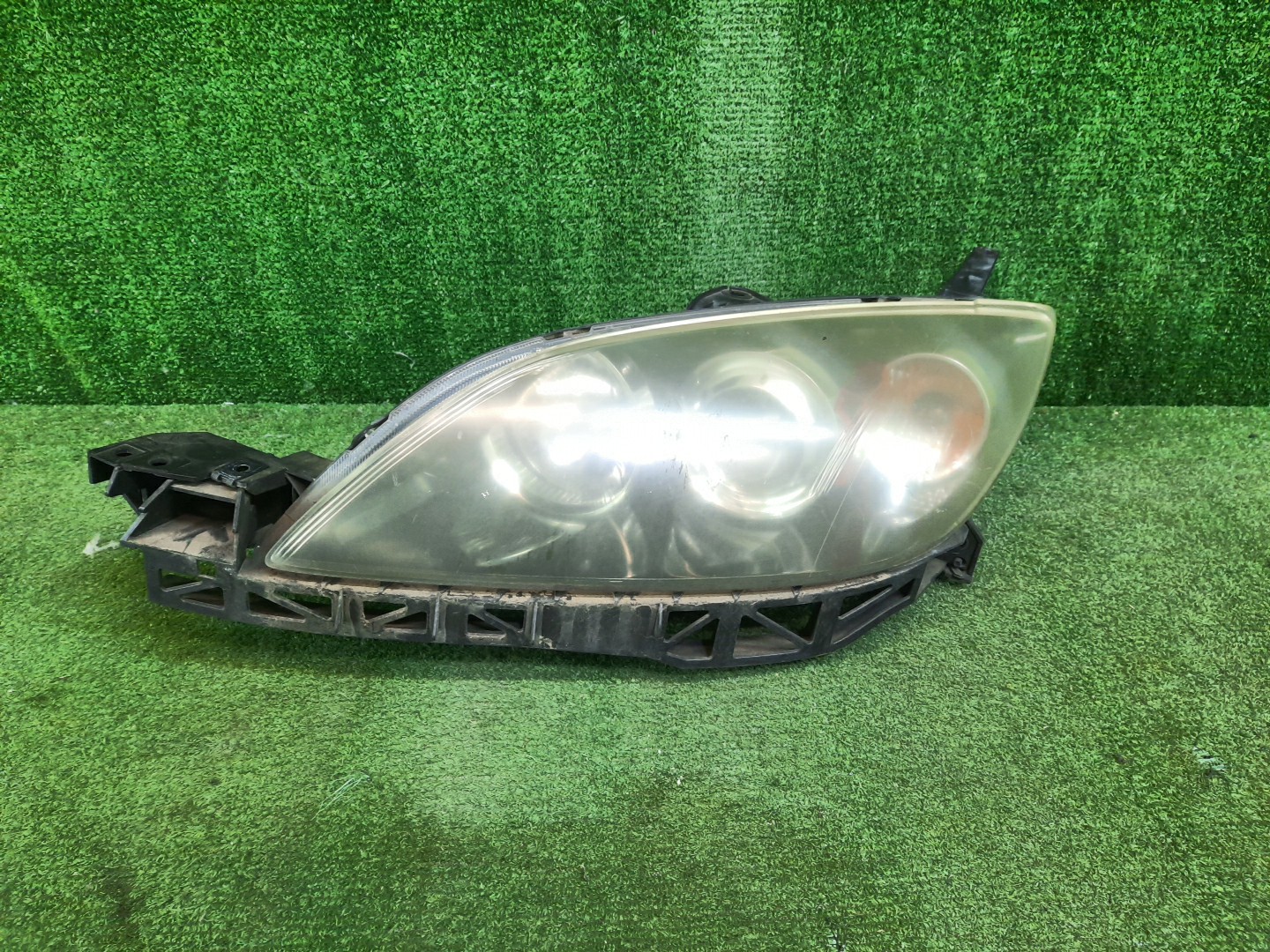 Фара левая передняя MAZDA AXELA, MAZDA 3, 3 BK5P, BK3P, BKEP, BK 1 ракурс