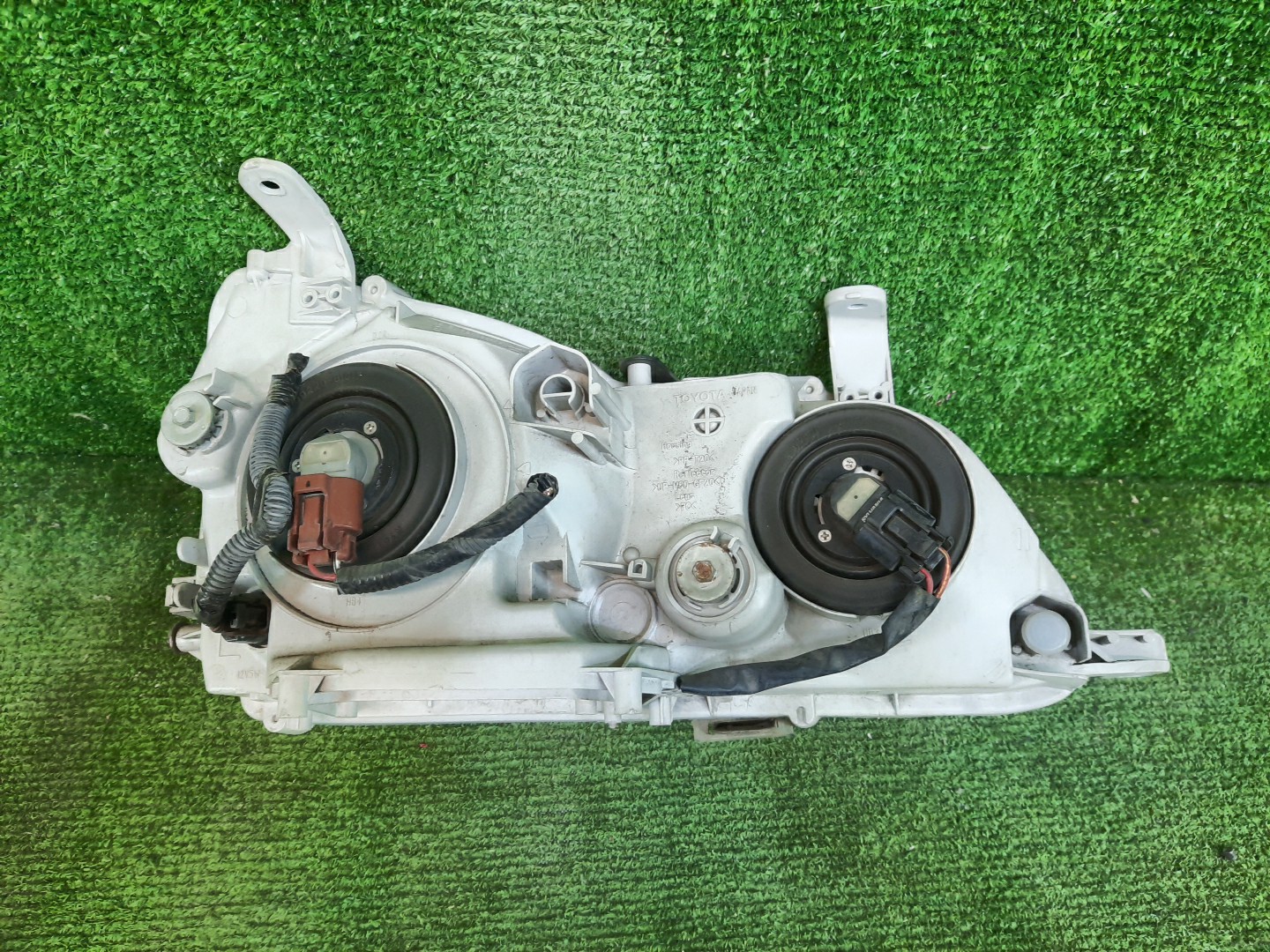 Фара левая передняя TOYOTA GAIA SXM10G, SXM15G, CXM10G, ACM10G, ACM15G 2 ракурс