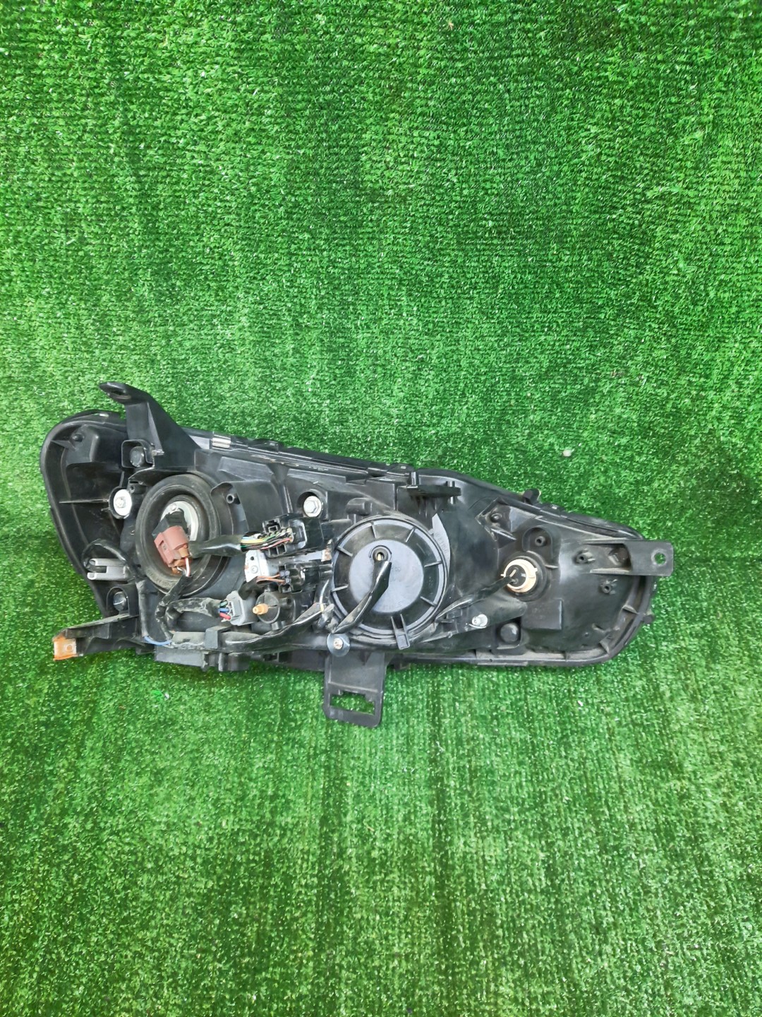 Фара левая передняя MITSUBISHI LANCER, GALANT FORTIS CY4A, CY2A, CY3A, CY6A, CX6A, CX4A, CX3A 3 ракурс