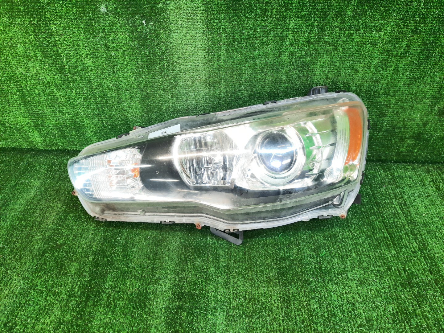 Фара левая передняя MITSUBISHI LANCER, GALANT FORTIS CY4A, CY2A, CY3A, CY6A, CX6A, CX4A, CX3A 1 ракурс