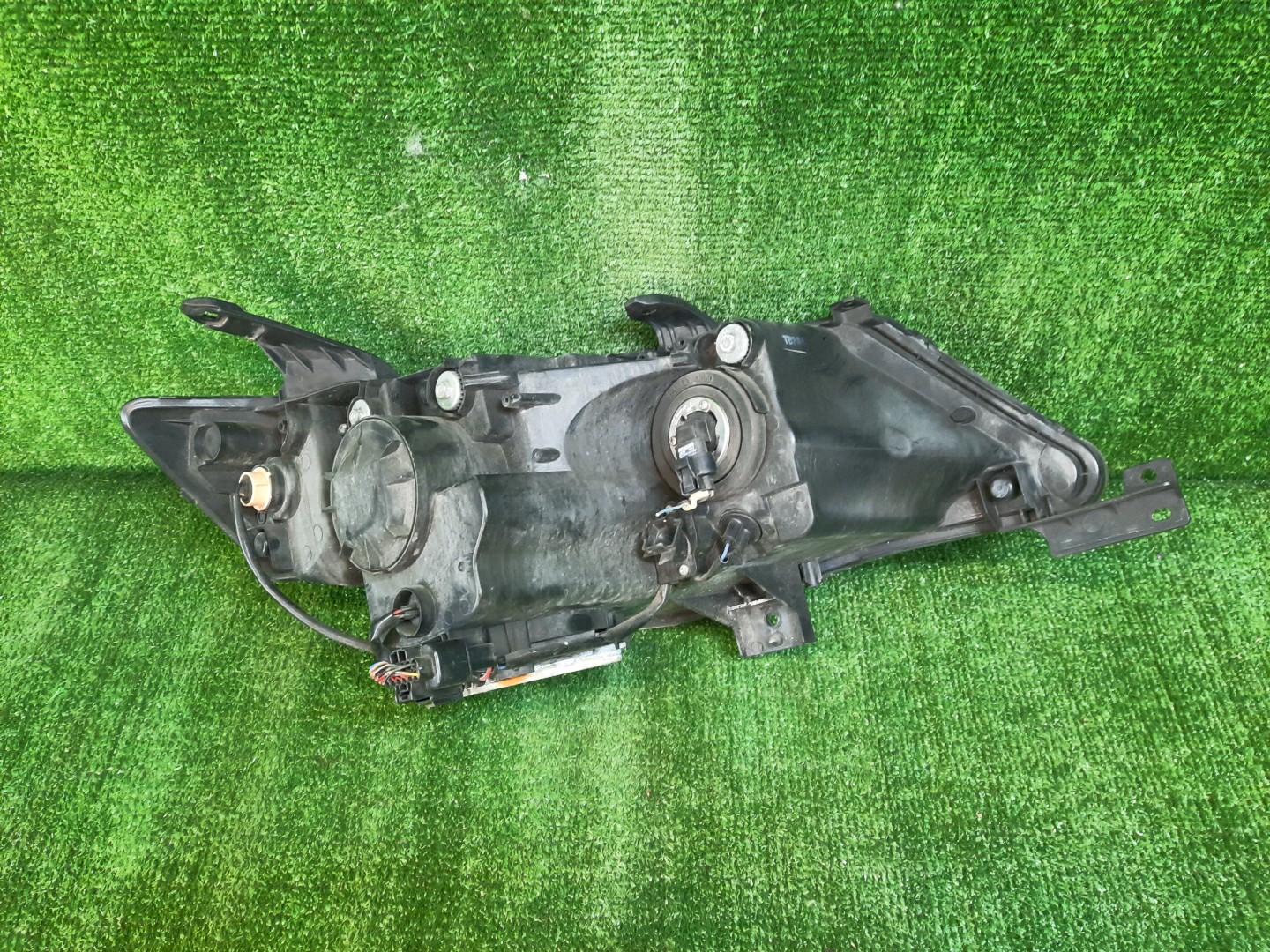 Фара левая передняя MITSUBISHI OUTLANDER CW4W, CW6W, CW5W 3 ракурс