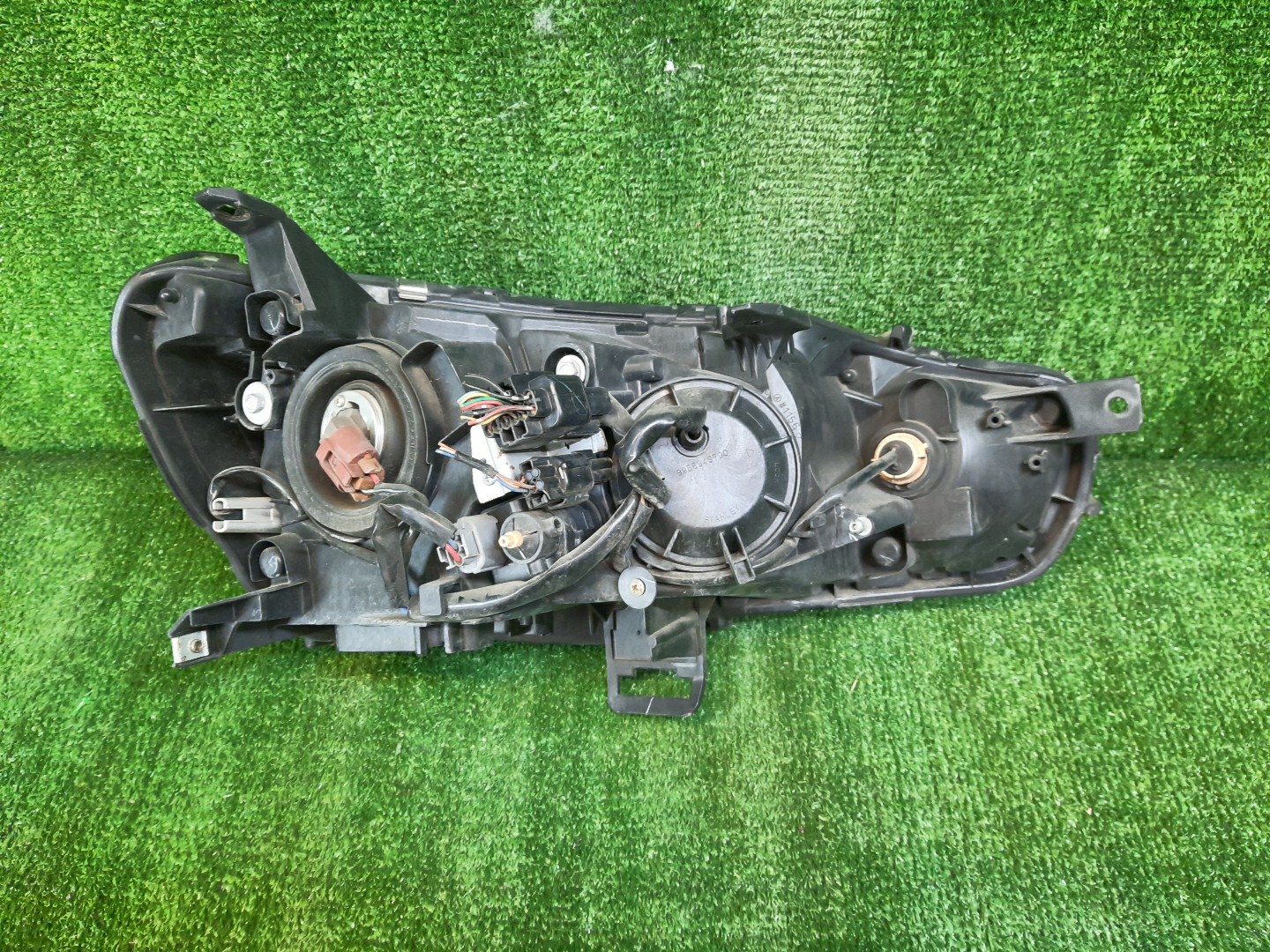 Фара левая передняя MITSUBISHI LANCER, GALANT FORTIS CY4A, CY2A, CY3A, CY6A, CX6A, CX4A, CX3A 3 ракурс