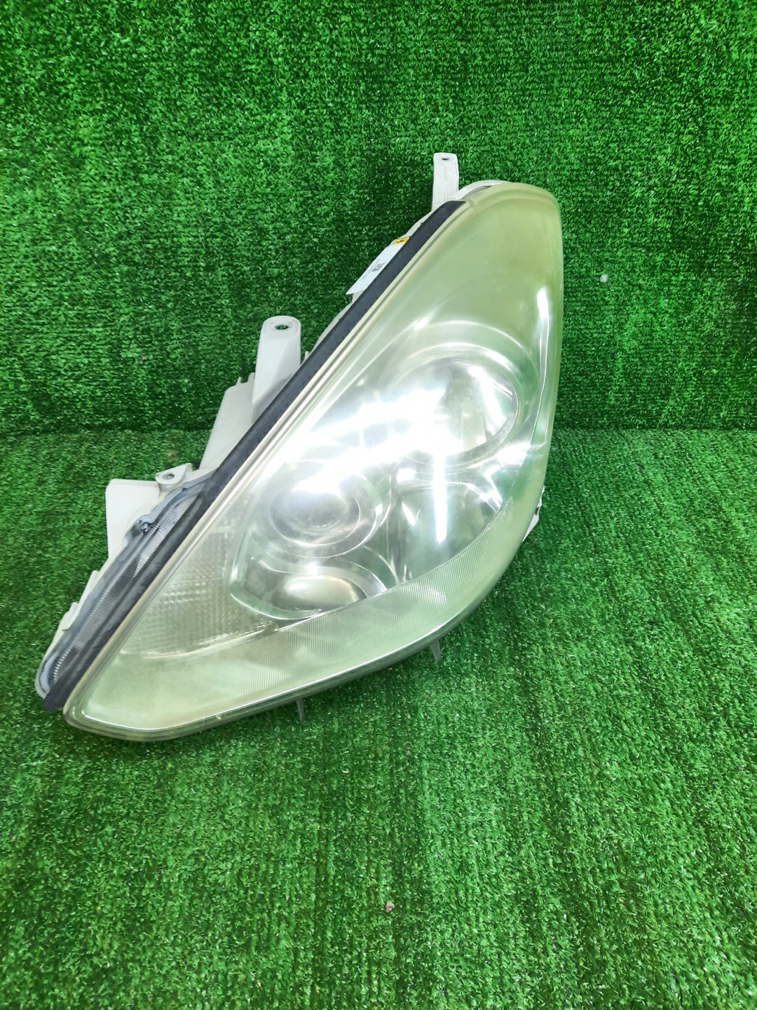 Фара левая передняя TOYOTA CALDINA ST246W, AZT241W, AZT246W, ZZT241W 1 ракурс
