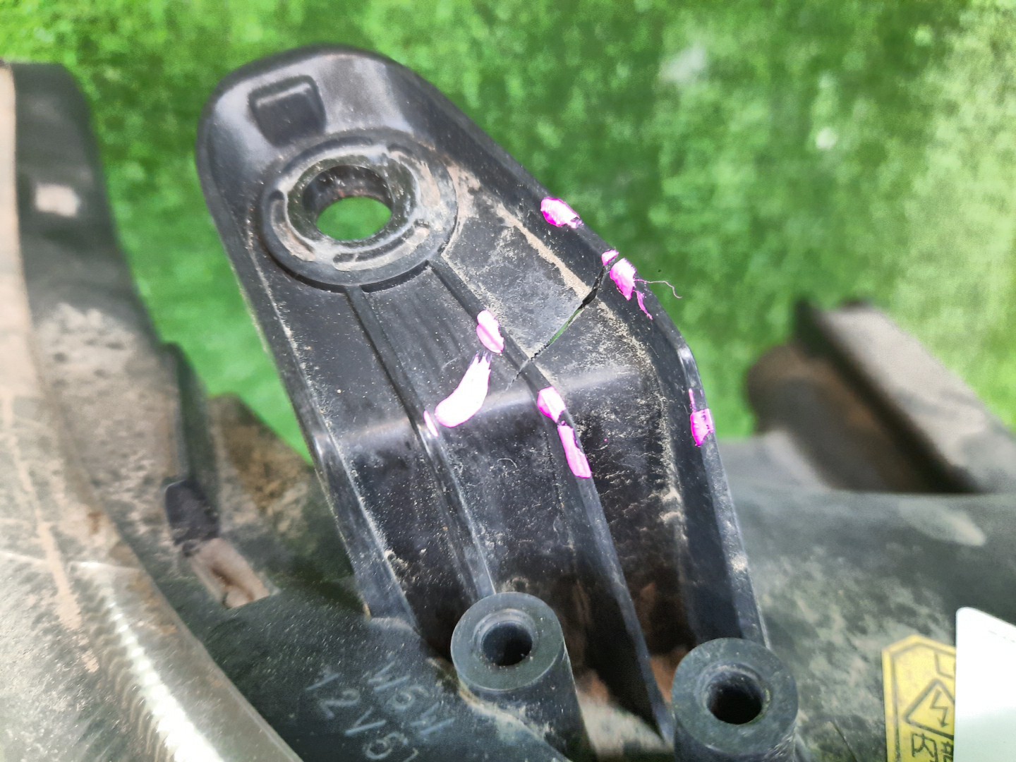 Фара правая передняя TOYOTA ALPHARD ANH25W, GGH25W, GGH20W, ANH20W 2 ракурс