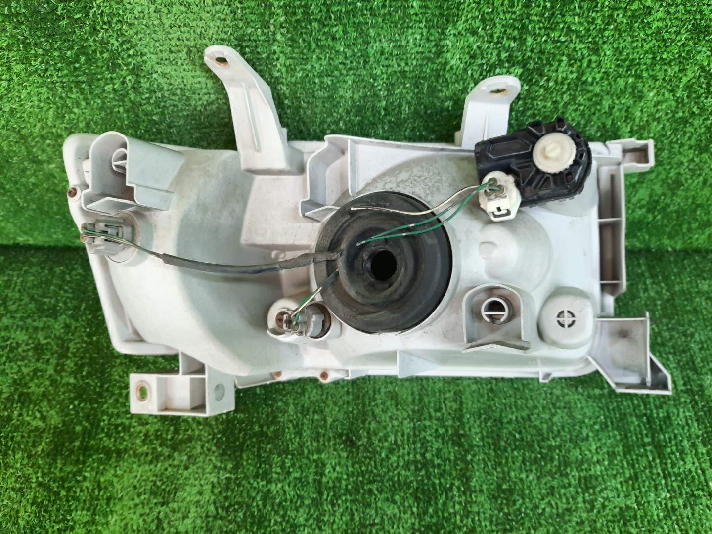 Фара левая передняя TOYOTA SUCCEED NCP51V, NCP58G, NCP55V, NCP50V, NCP59G, NLP51 5 ракурс