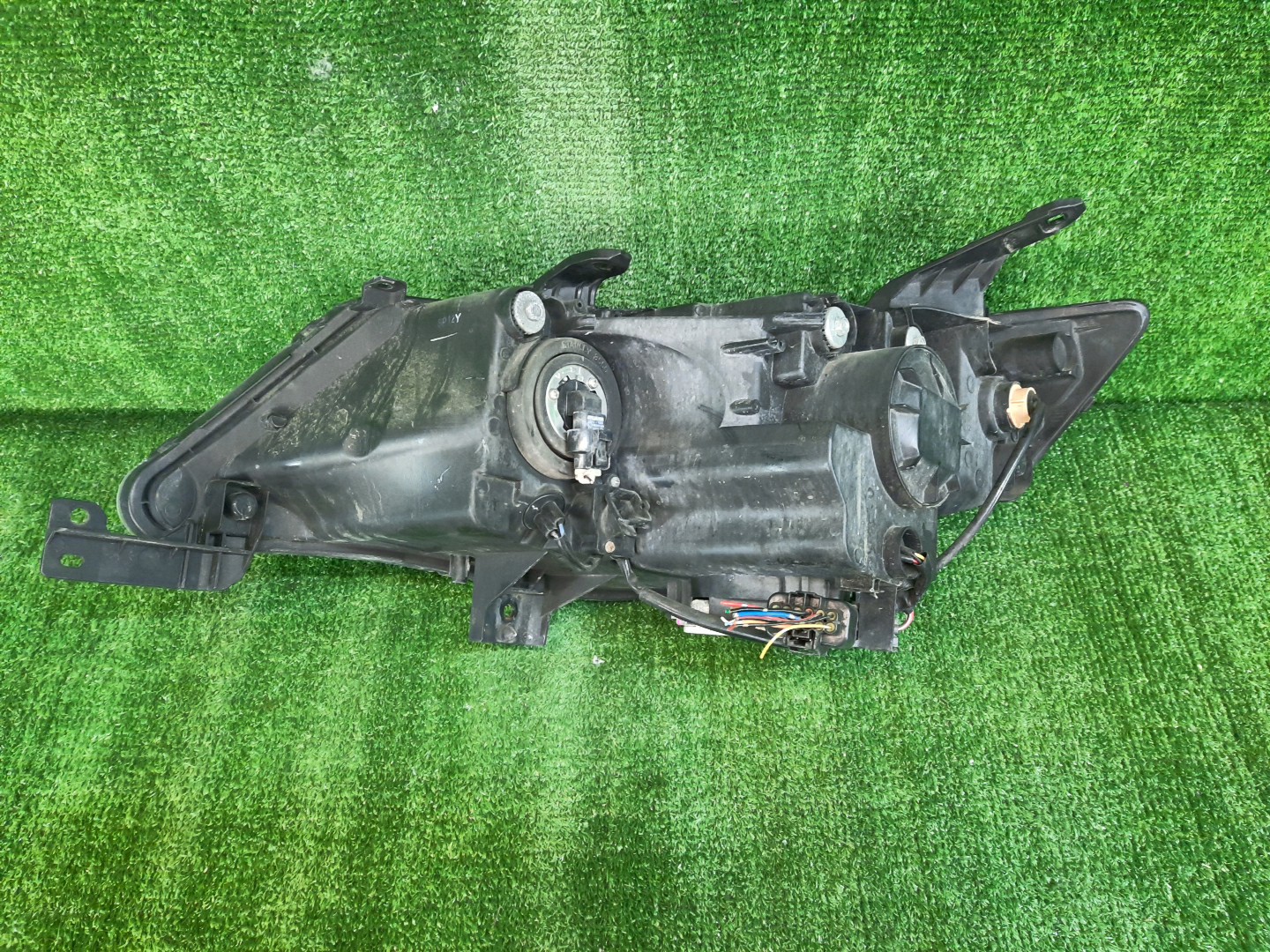 Фара правая передняя MITSUBISHI OUTLANDER CW4W, CW6W, CW5W 2 ракурс