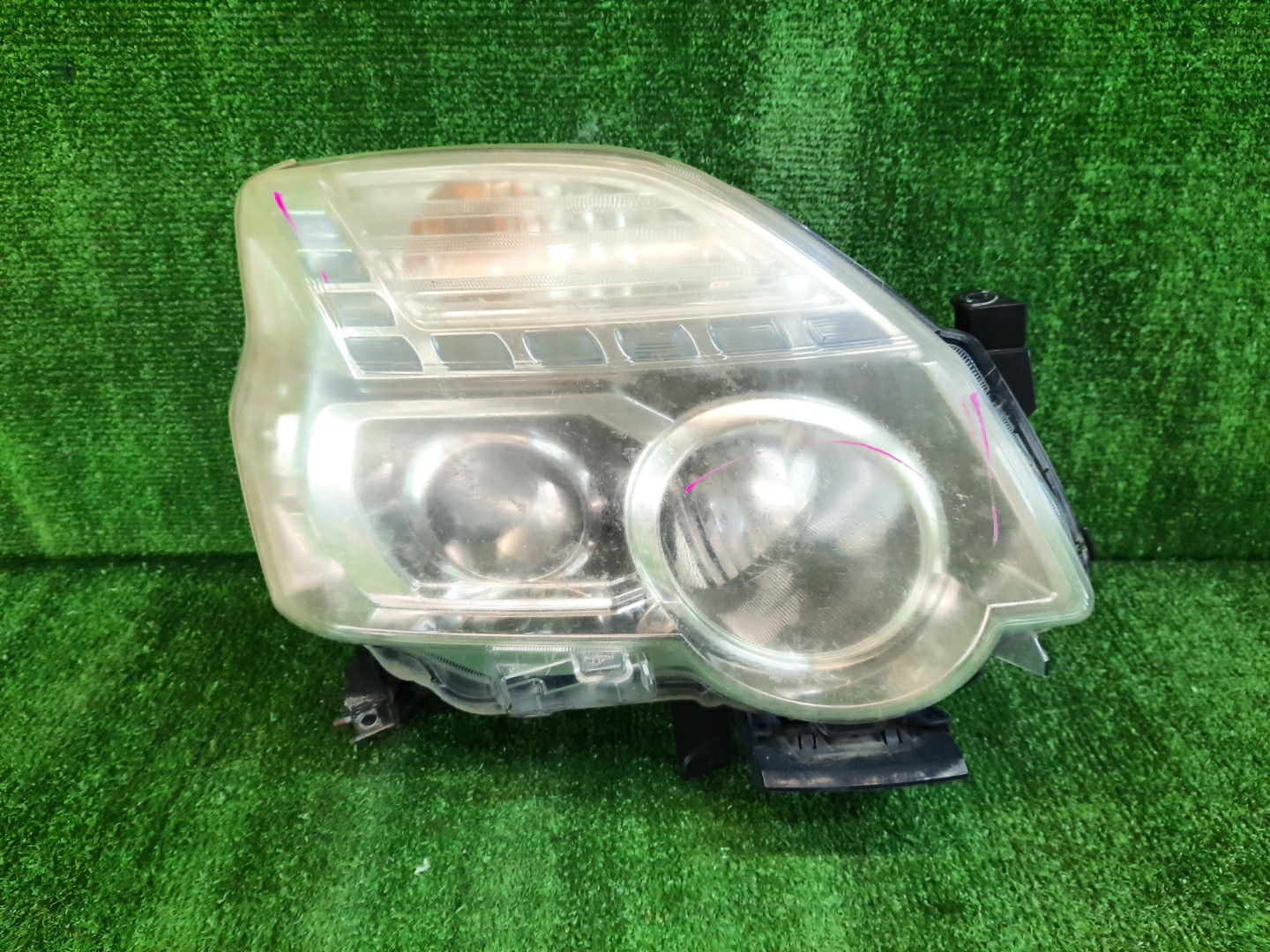 Фара правая передняя NISSAN X-TRAIL T31, NT31, DNT31, TNT31 1 ракурс