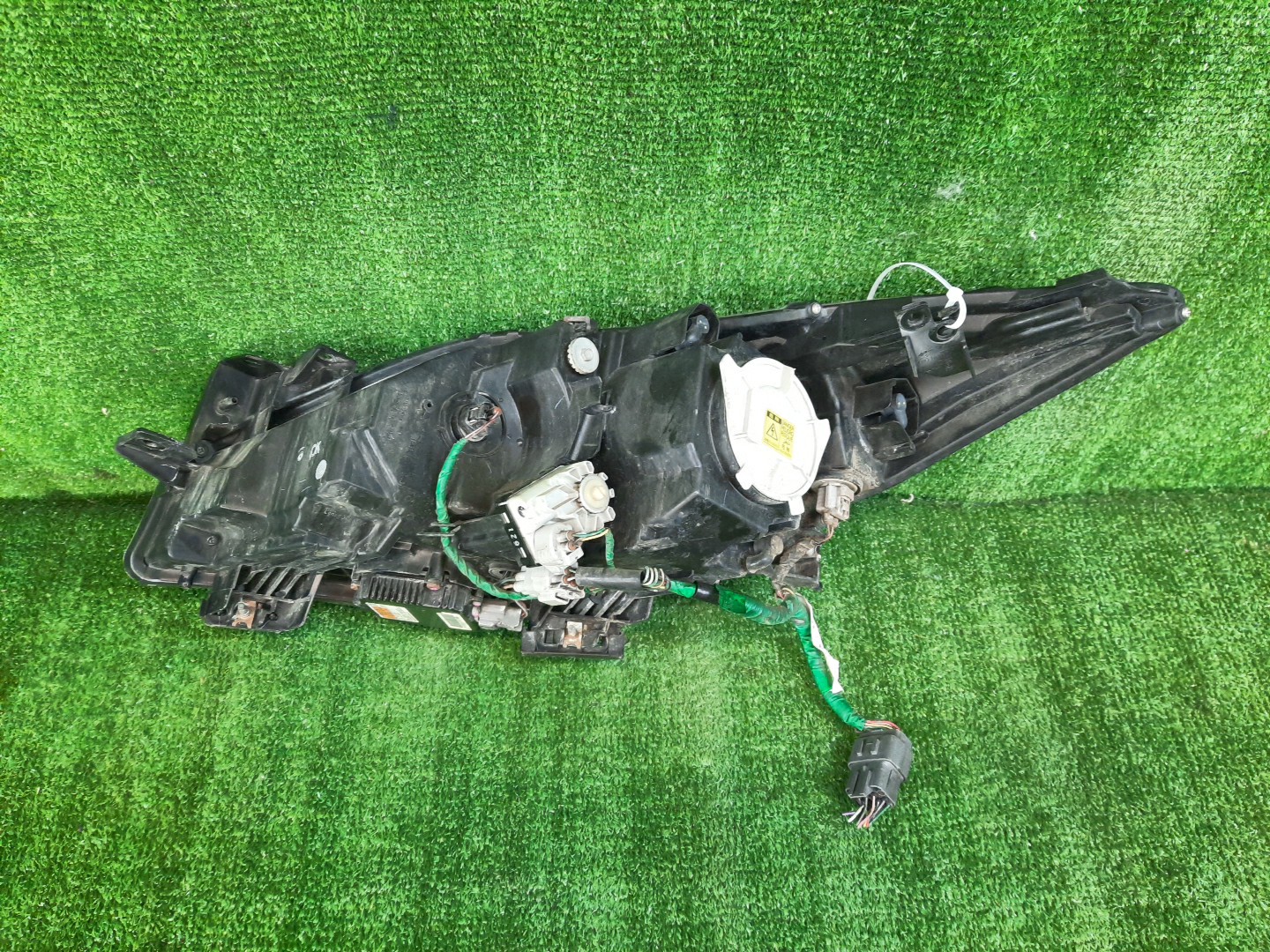 Фара правая передняя MAZDA AXELA, MAZDA 3, 3 BL6FJ, BLEFW, BL5FP, BLEAP, BLEFP, BLFFP, BL3FW, BL5FW, BLEAW, BLFFW, BL 4 ракурс