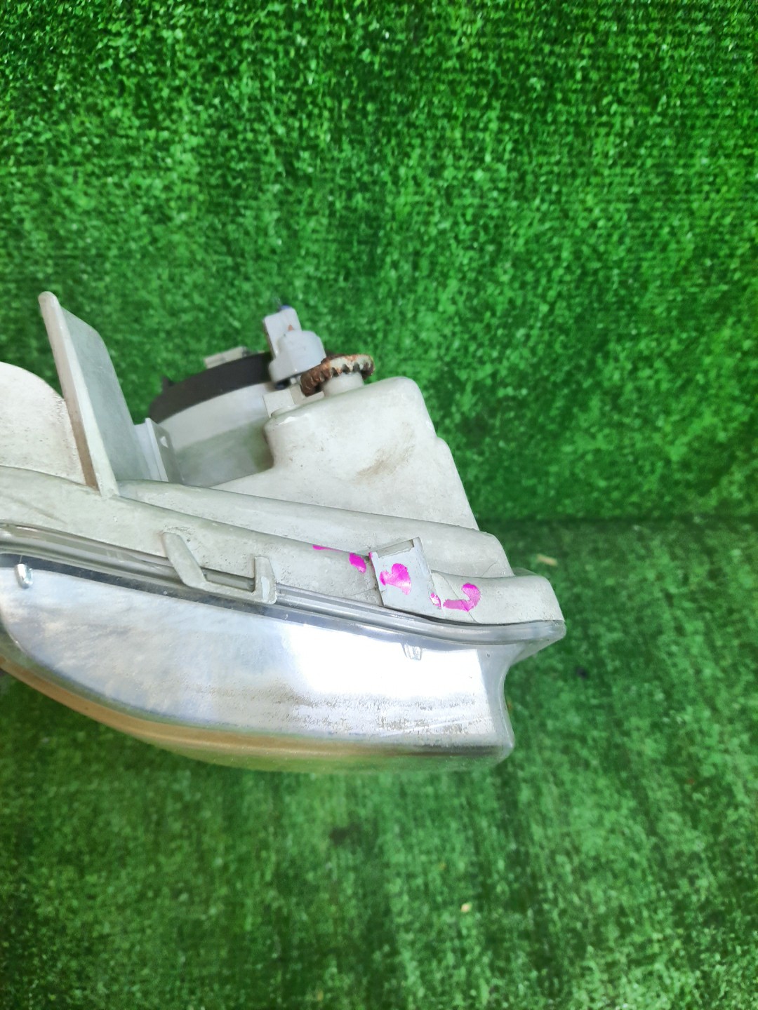 Фара левая передняя TOYOTA SPRINTER AE111, AE114, AE110, EE111, CE110, CE114 2 ракурс