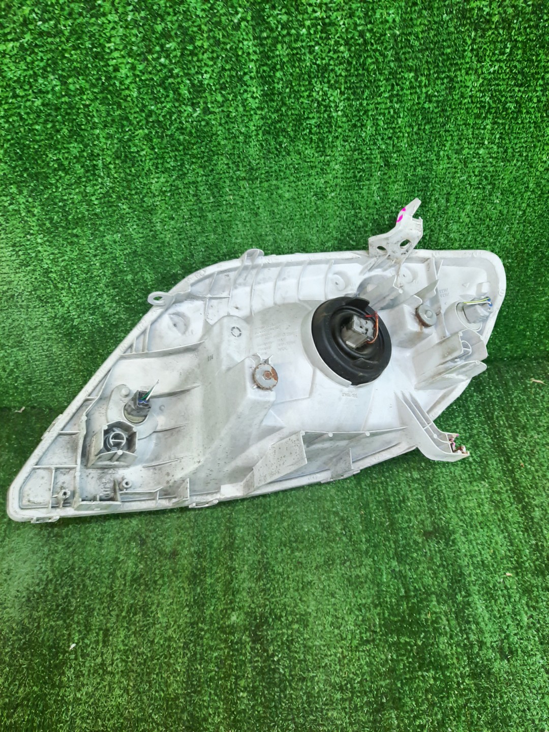 Фара правая передняя TOYOTA COROLLA, COROLLA FIELDER ZZE124, NZE121, NZE120, ZZE122, NZE124, CE121, NZE121G, ZZE123G, ZZE124G, ZZE122G, NZE124G , 1NZ-FE, 1ZZ-FE 4 ракурс