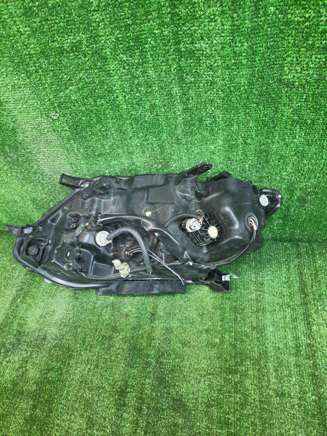 Фара правая передняя NISSAN X-TRAIL HT32, T32, HNT32, NT32 4 ракурс