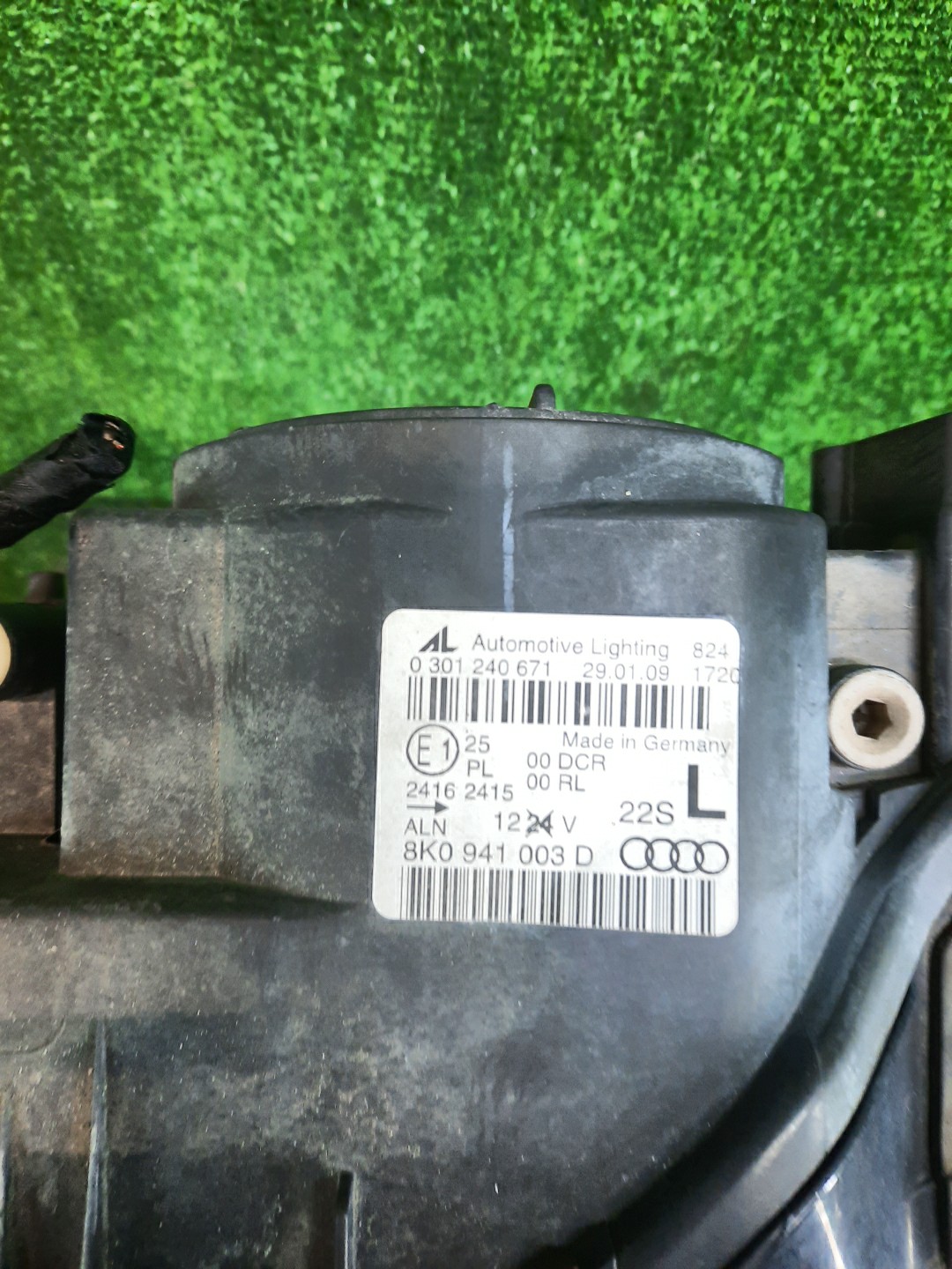 Фара левая передняя AUDI A4 8K2, B8, 8K5 2 ракурс