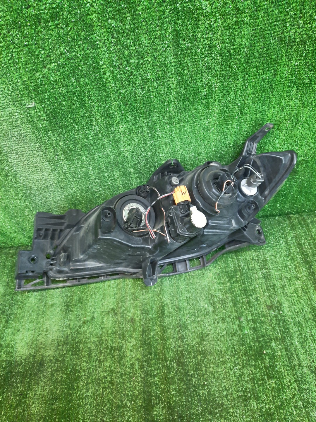 Фара правая передняя MAZDA AXELA, MAZDA 3, 3 BK5P, BK3P, BKEP, BK 2 ракурс