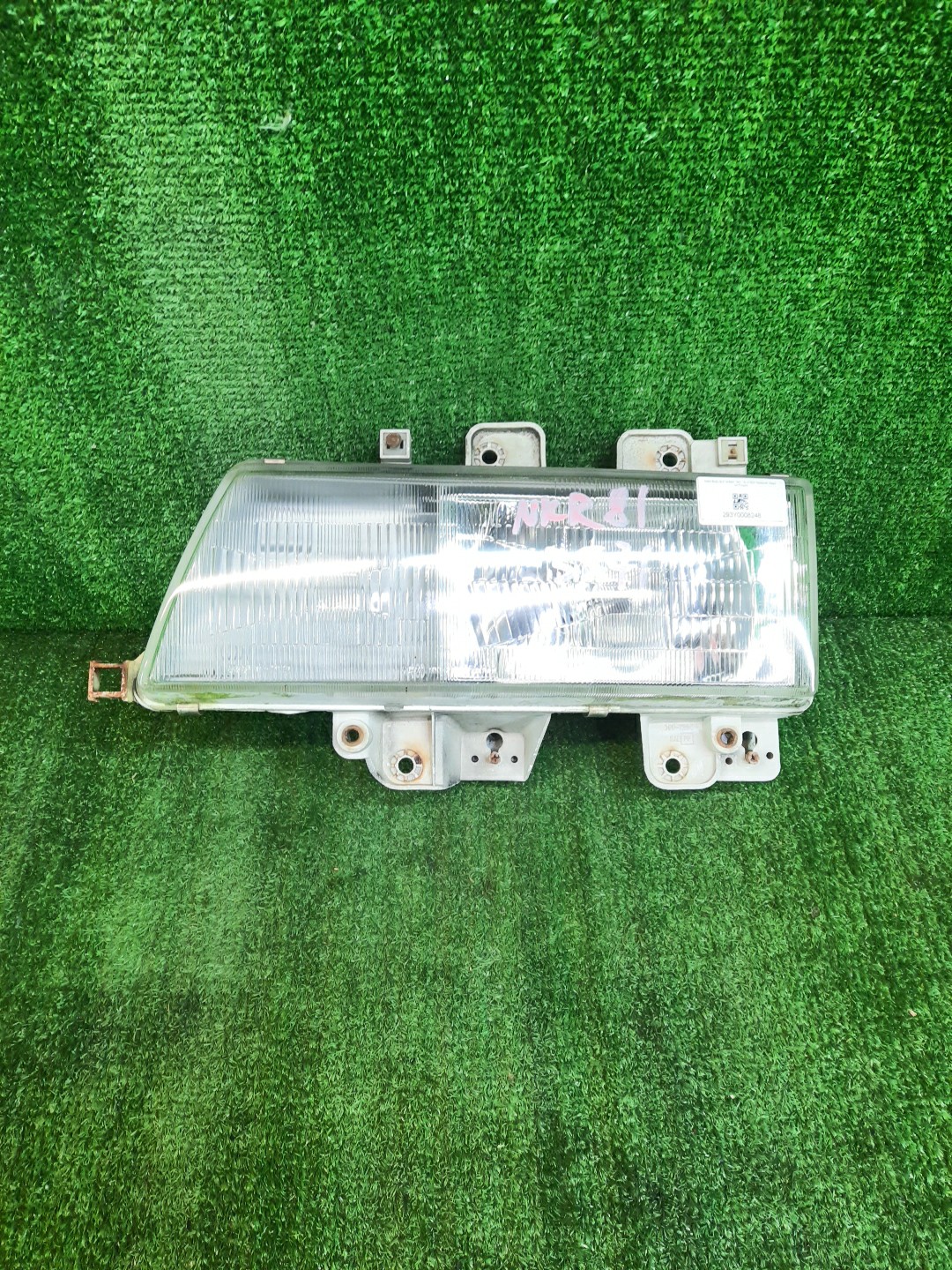 Фара левая передняя ISUZU ELF NKR69 1 ракурс