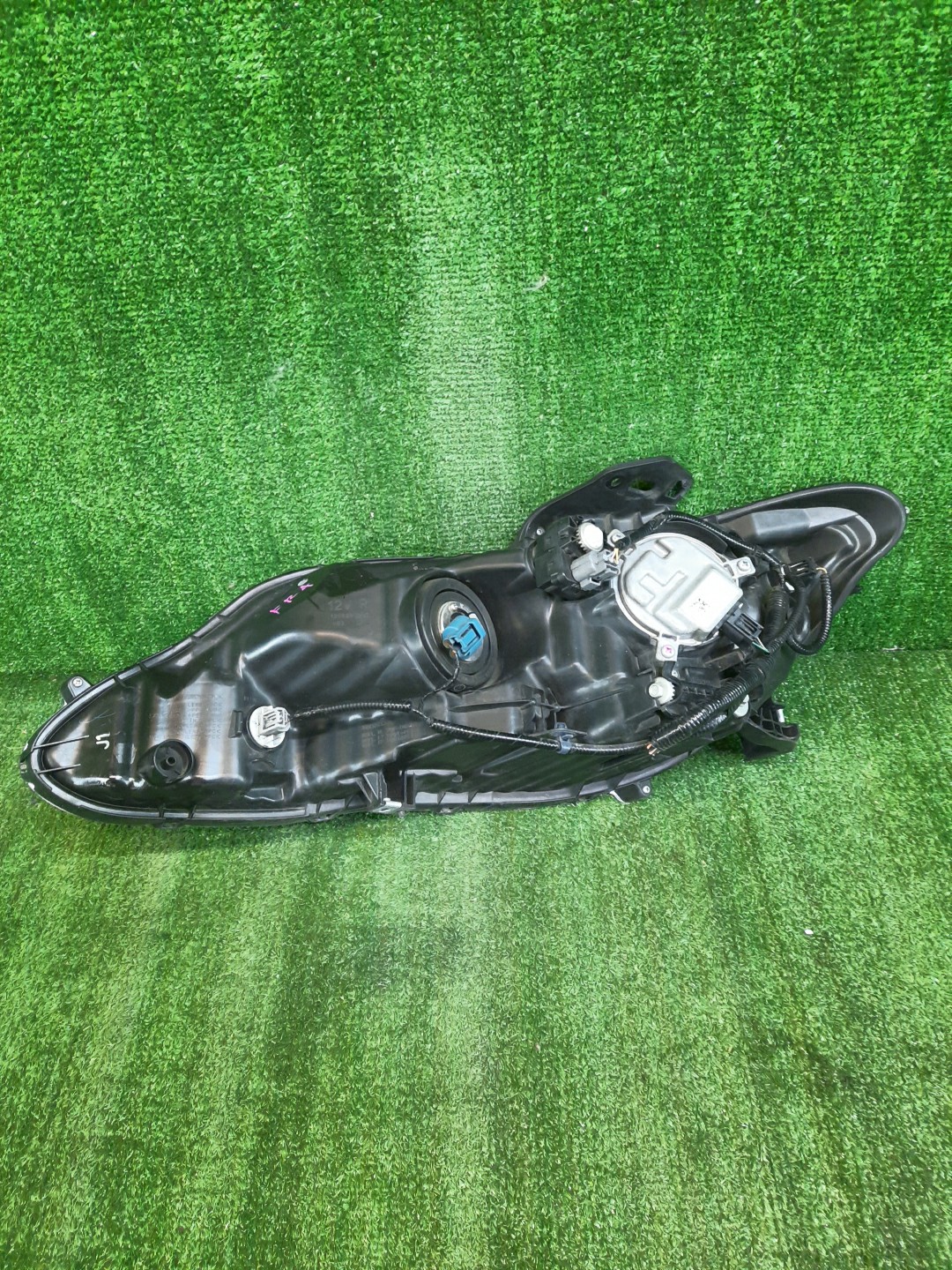 Фара правая передняя HONDA JADE FR4 2 ракурс
