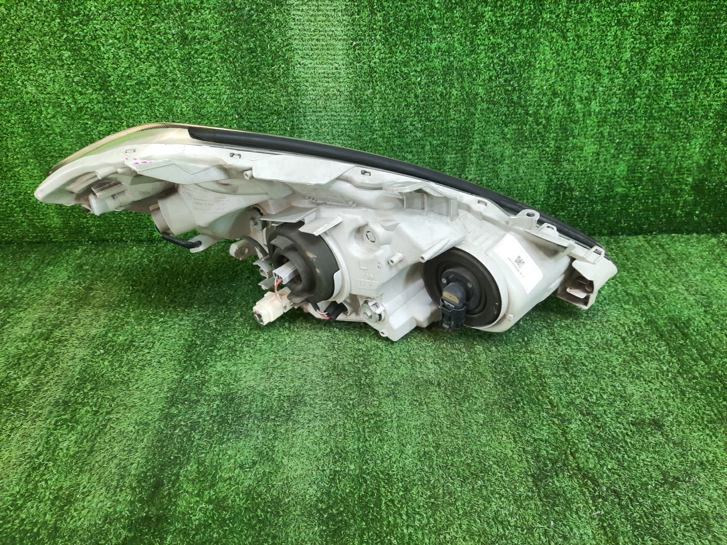 Фара левая передняя TOYOTA CALDINA ST246W, AZT241W, AZT246W, ZZT241W 3 ракурс