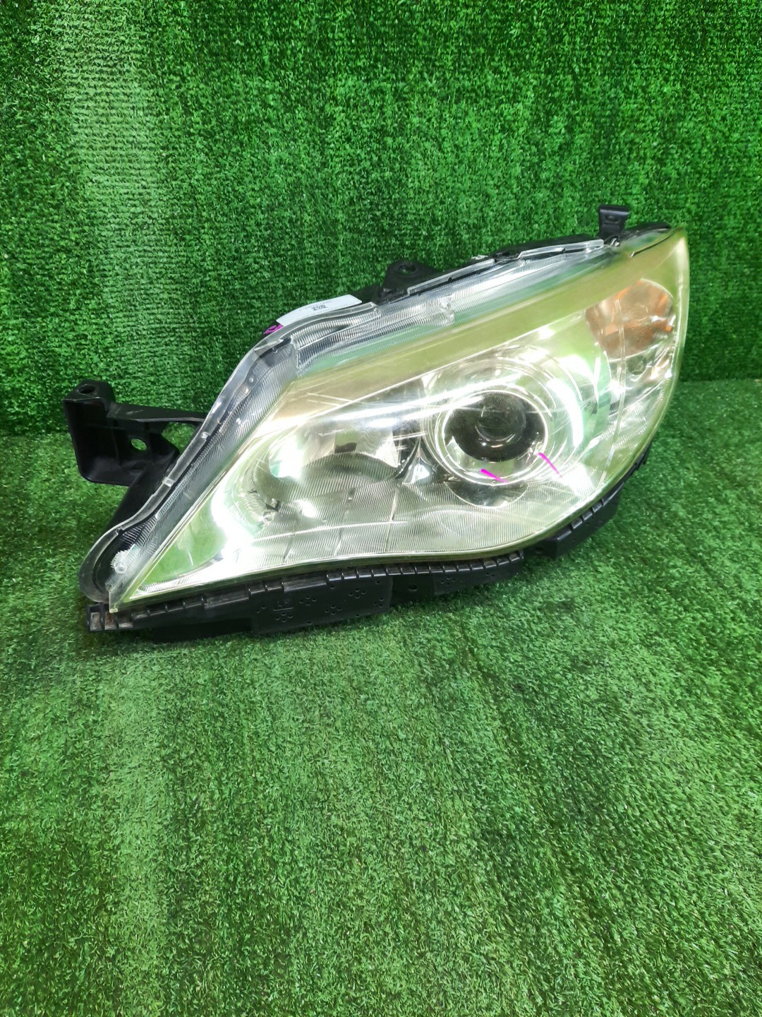 Фара левая передняя SUBARU IMPREZA GH6, GH7, GH8, GH2, GE3, GH3, GE2, GE6, GE7 1 ракурс