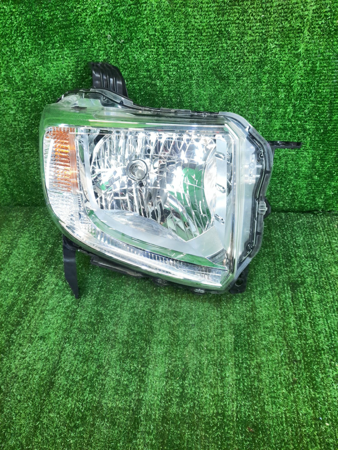 Фара правая передняя HONDA N-VAN JJ1 1 ракурс