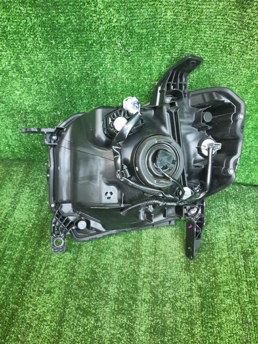 Фара правая передняя HONDA N-VAN JJ1 4 ракурс