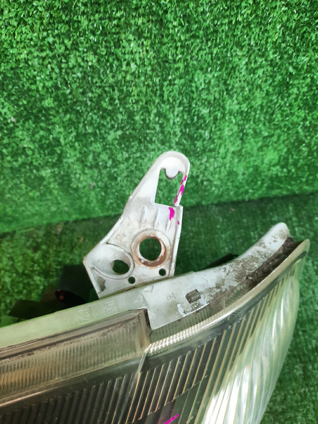 Фара левая передняя TOYOTA COROLLA, COROLLA FIELDER ZZE124, NZE121, NZE120, ZZE122, NZE124, CE121, NZE121G, ZZE123G, ZZE124G, ZZE122G, NZE124G , 1NZ-FE, 1ZZ-FE 3 ракурс