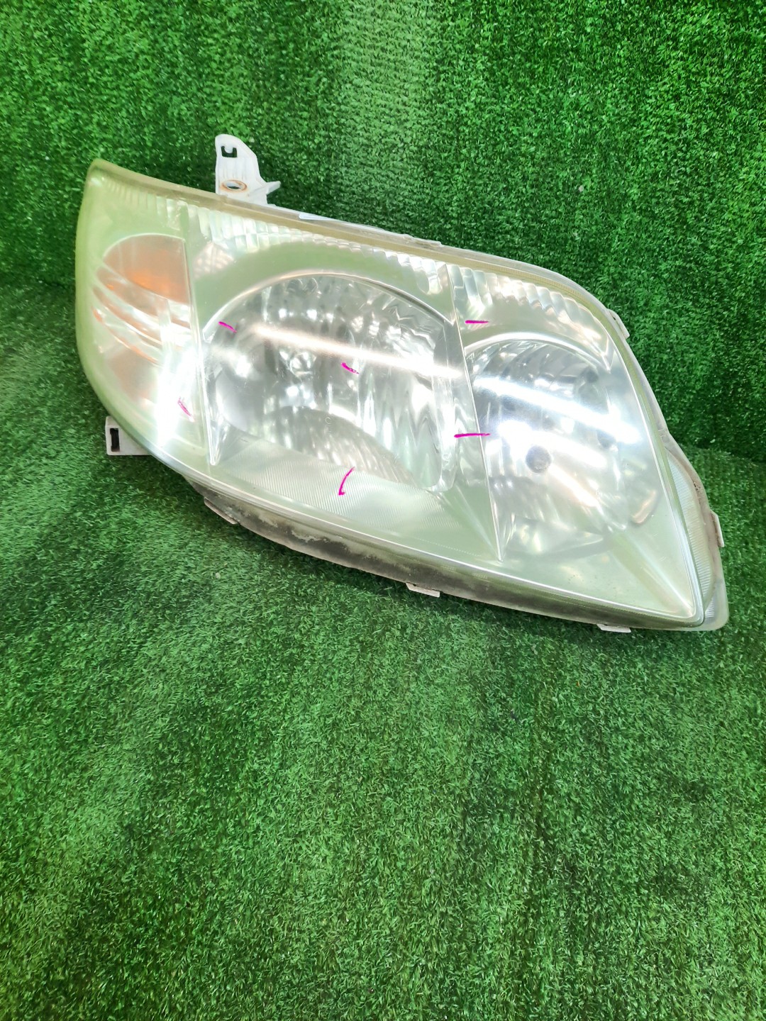 Фара правая передняя TOYOTA COROLLA, COROLLA FIELDER ZZE124, NZE121, NZE120, ZZE122, NZE124, CE121, NZE121G, ZZE123G, ZZE124G, ZZE122G, NZE124G , 1NZ-FE, 1ZZ-FE 1 ракурс