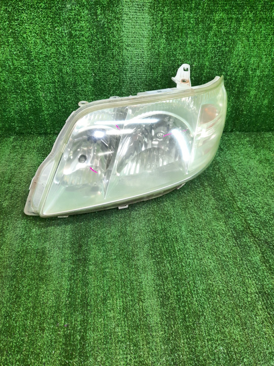 Фара левая передняя TOYOTA COROLLA, COROLLA FIELDER ZZE124, NZE121, NZE120, ZZE122, NZE124, CE121, NZE121G, ZZE123G, ZZE124G, ZZE122G, NZE124G , 1NZ-FE, 1ZZ-FE 1 ракурс