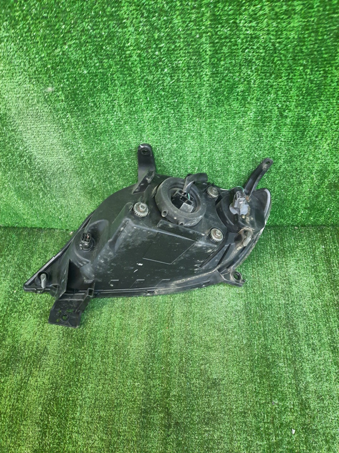 Фара правая передняя MAZDA DEMIO DY3W, DY5W, DY3R 3 ракурс