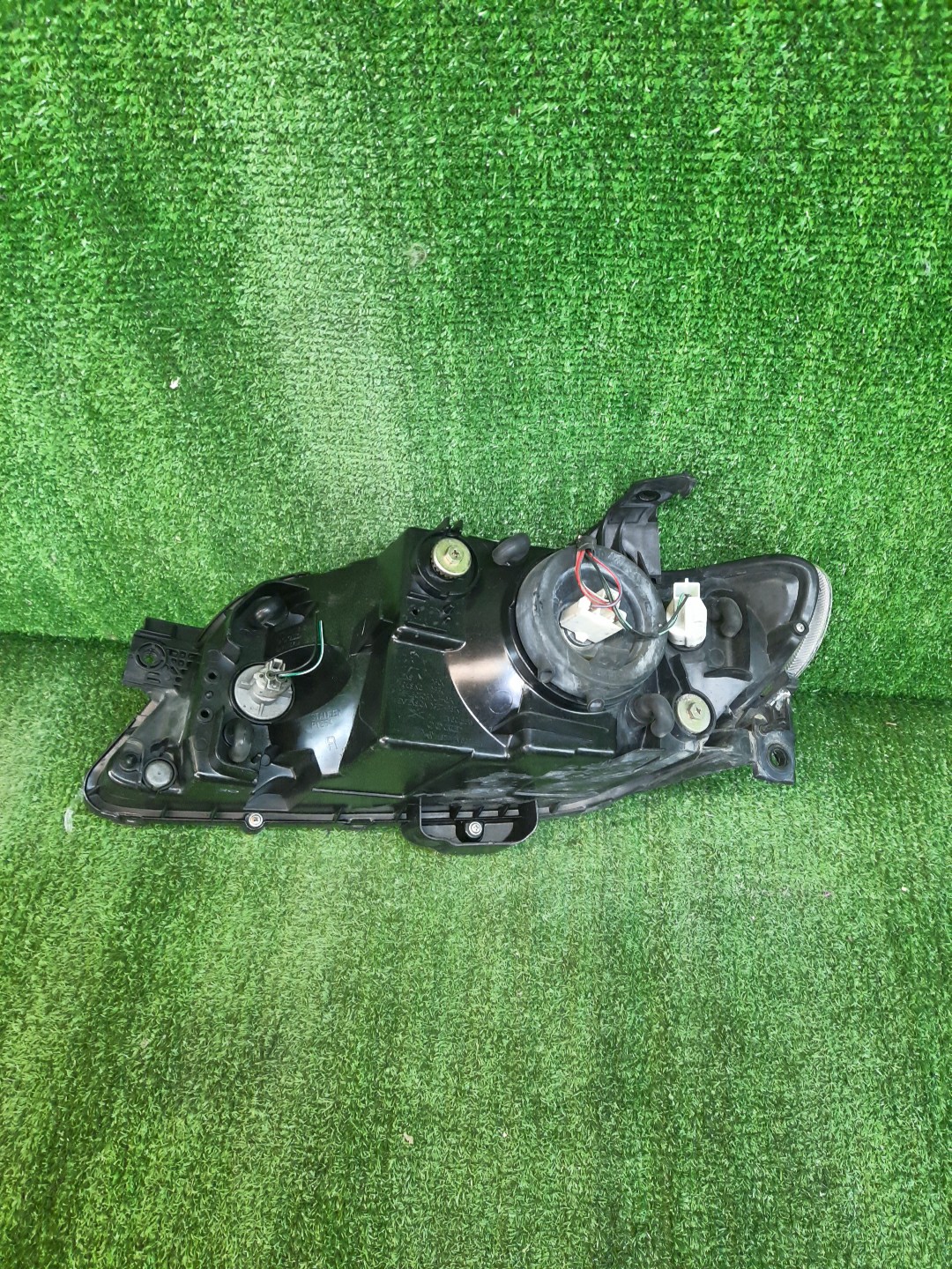 Фара правая передняя MAZDA FAMILIA, 323 BJ5W, BJ5P, BJEP, BJFW, BJ8W, BJ3P, BJFP, BJ 2 ракурс