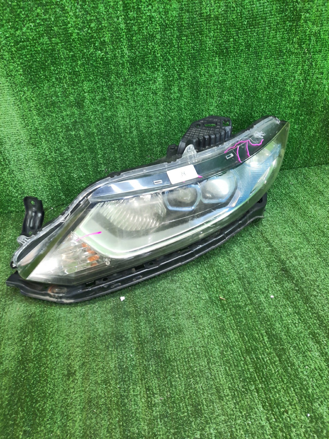 Фара левая передняя HONDA JADE FR4 1 ракурс