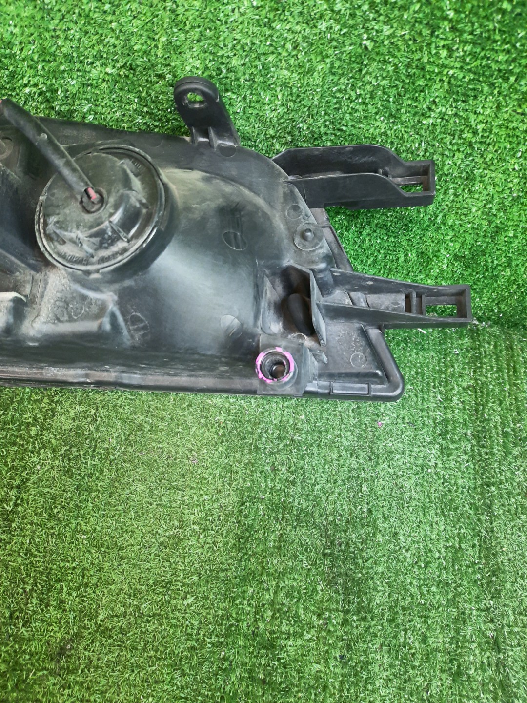 Фара левая передняя NISSAN BLUEBIRD SU14, QU14, ENU14, HU14, HNU14, EU14 3 ракурс