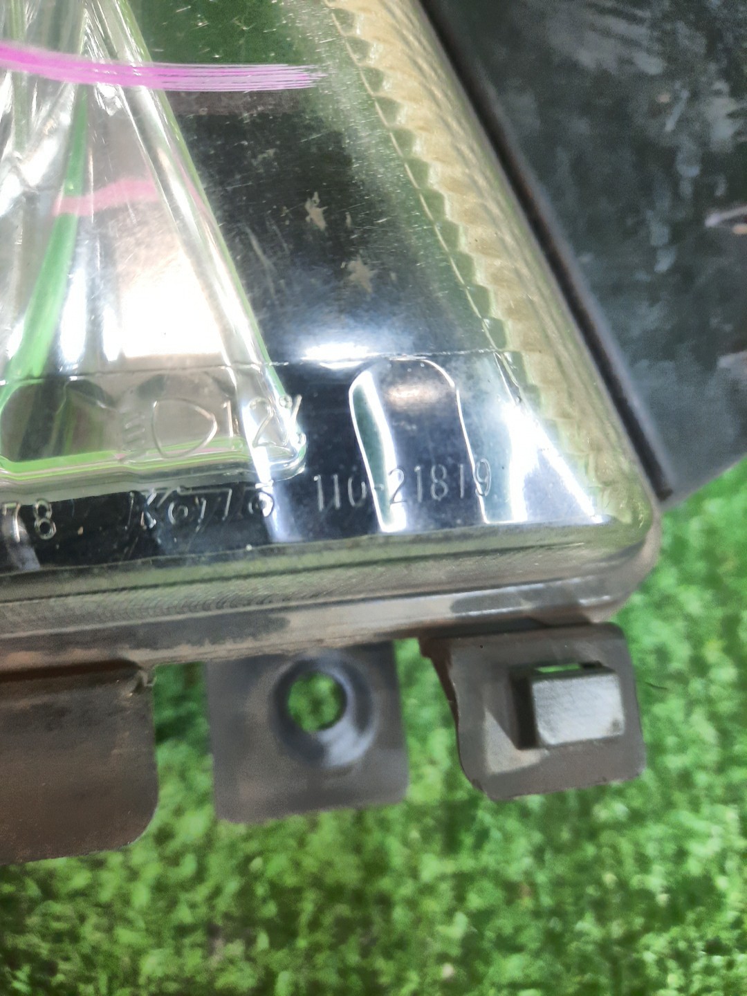 Фара правая передняя ISUZU ELF NHR69 3 ракурс