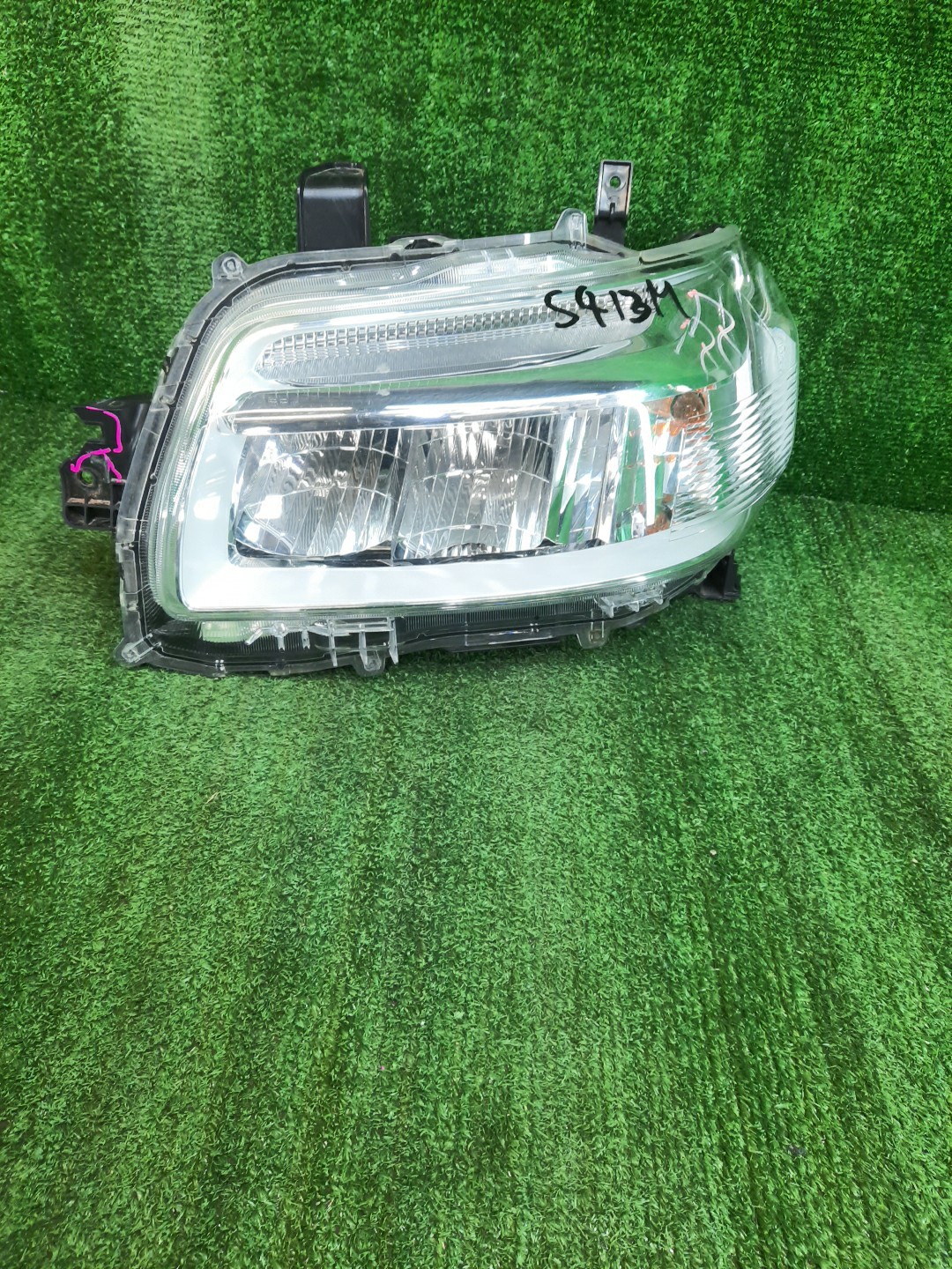 Фара левая передняя TOYOTA LITE ACE, TOWN ACE S412U, S402M, S402U, S412M 1 ракурс Фара левая передняя TOYOTA LITE ACE, TOWN ACE S412U, S402M, S402U, S412M 1 ракурс