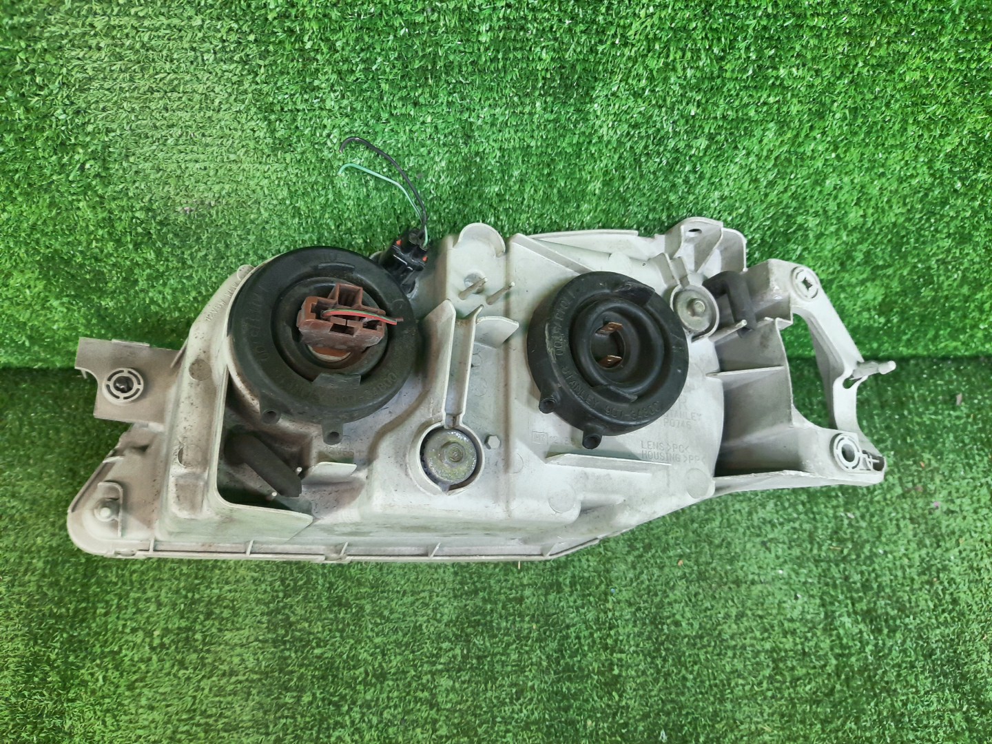 Фара правая передняя MAZDA FAMILIA, 323 BJ5W, BJ5P, BJEP, BJFW, BJ8W, BJ3P, BJFP, BJ 3 ракурс
