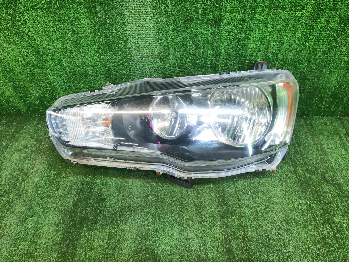 Фара левая передняя MITSUBISHI LANCER, GALANT FORTIS CY4A, CY2A, CY3A, CY6A, CX6A, CX4A, CX3A 1 ракурс