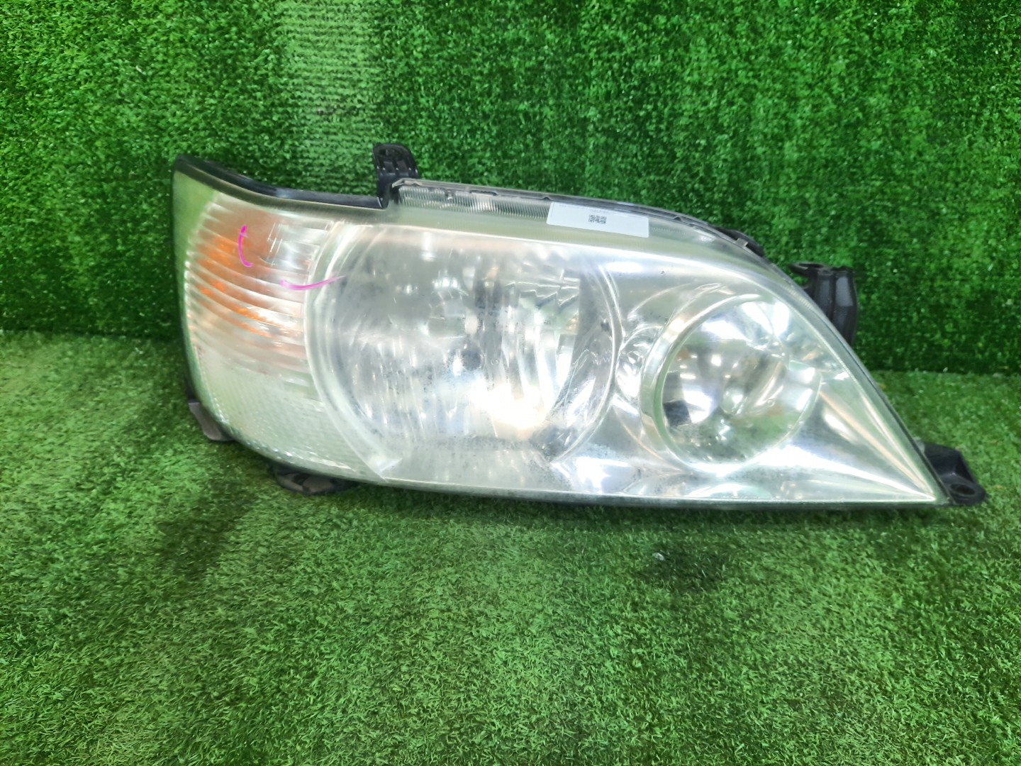 Фара правая передняя TOYOTA VISTA, VISTA ARDEO ZZV50, AZV50, SV50, SV55, AZV55, ZZV50G, SV50G, SV55G, AZV50G, AZV55G 1 ракурс