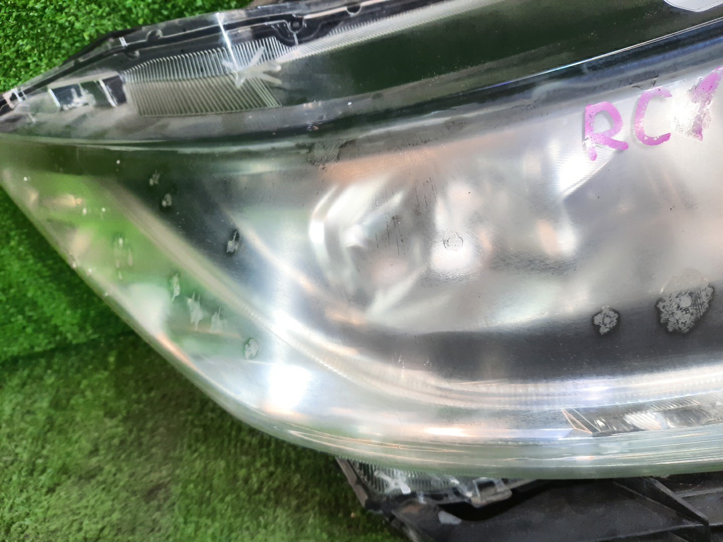 Фара правая передняя HONDA ODYSSEY RC1 2 ракурс