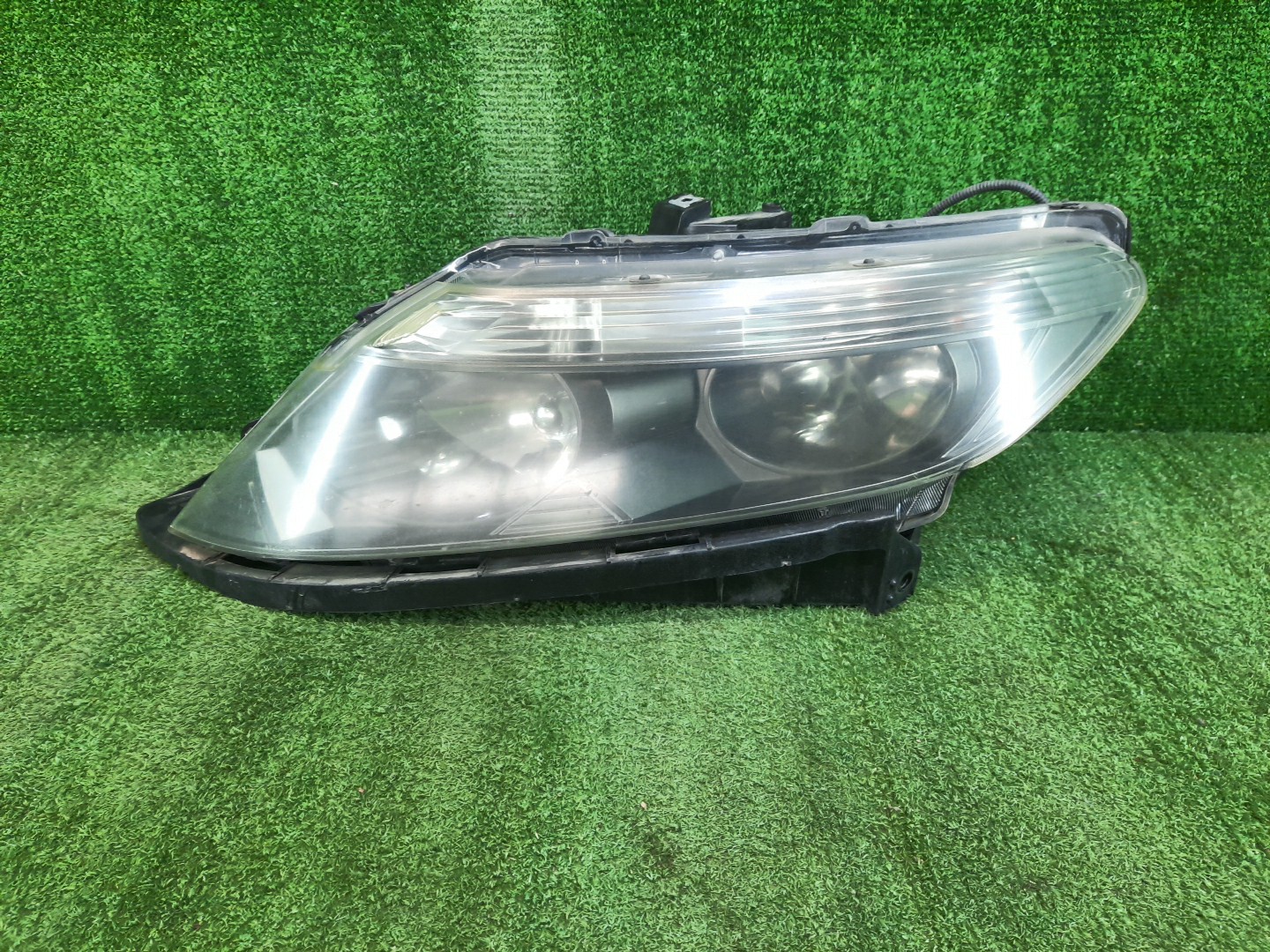 Фара левая передняя HONDA AIRWAVE GJ1, GJ2 1 ракурс Фара левая передняя HONDA AIRWAVE GJ1, GJ2 1 ракурс
