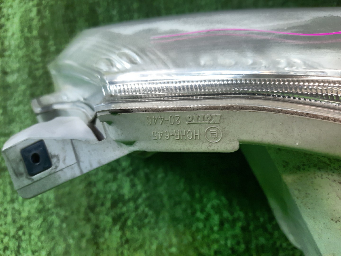 Фара правая передняя TOYOTA ALLION ZRT265, ZRT260, NZT260, ZRT261 5 ракурс
