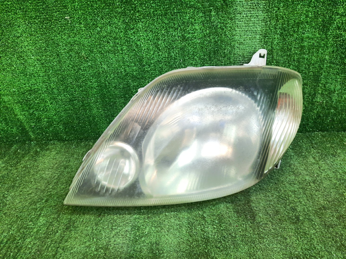 Фара левая передняя TOYOTA COROLLA, COROLLA FIELDER ZZE124, NZE121, NZE120, ZZE122, NZE124, CE121, NZE121G, ZZE123G, ZZE124G, ZZE122G, NZE124G , 1NZ-FE, 1ZZ-FE 1 ракурс