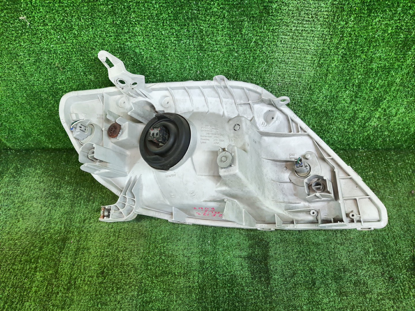 Фара левая передняя TOYOTA COROLLA, COROLLA FIELDER ZZE124, NZE121, NZE120, ZZE122, NZE124, CE121, NZE121G, ZZE123G, ZZE124G, ZZE122G, NZE124G , 1NZ-FE, 1ZZ-FE 2 ракурс