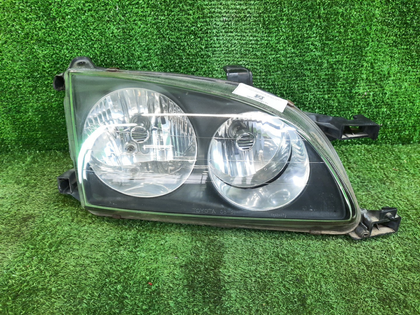 Фара правая передняя TOYOTA CALDINA ST215W, ST210G, ST215G, CT216, ST210, AT211, ST215, CT216G, AT211G 1 ракурс