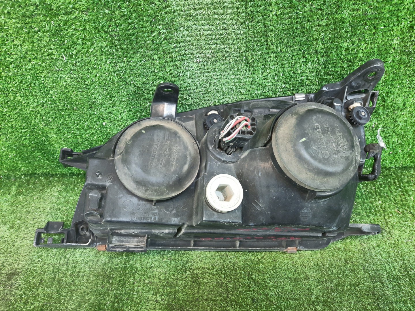 Фара правая передняя TOYOTA CALDINA ST215W, ST210G, ST215G, CT216, ST210, AT211, ST215, CT216G, AT211G 3 ракурс