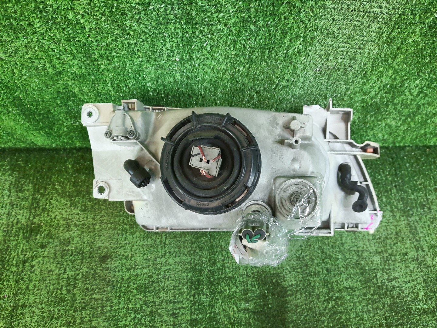 Фара левая передняя TOYOTA CALDINA AT191G, ST191G, ST190G, CT190G, CT196V, ET196V, CT197V, CT199V, CT198V, ST195G, ST198V 5 ракурс