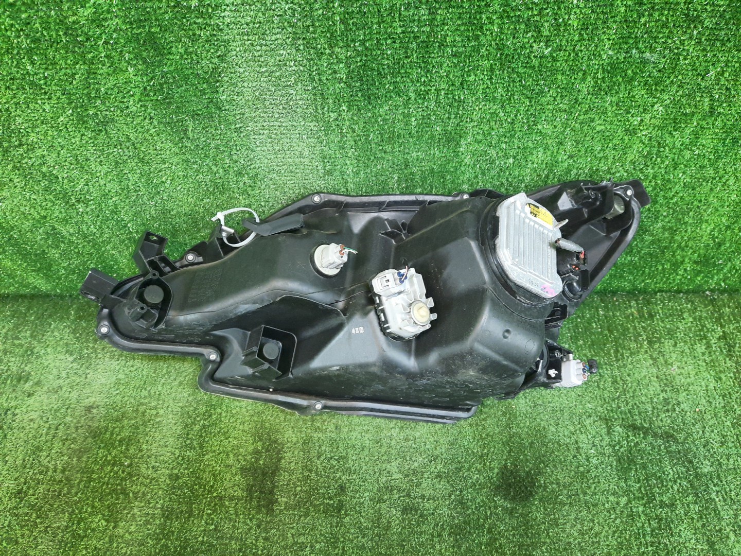 Фара правая передняя TOYOTA MARK X GRX130, GRX133, GRX135 2 ракурс