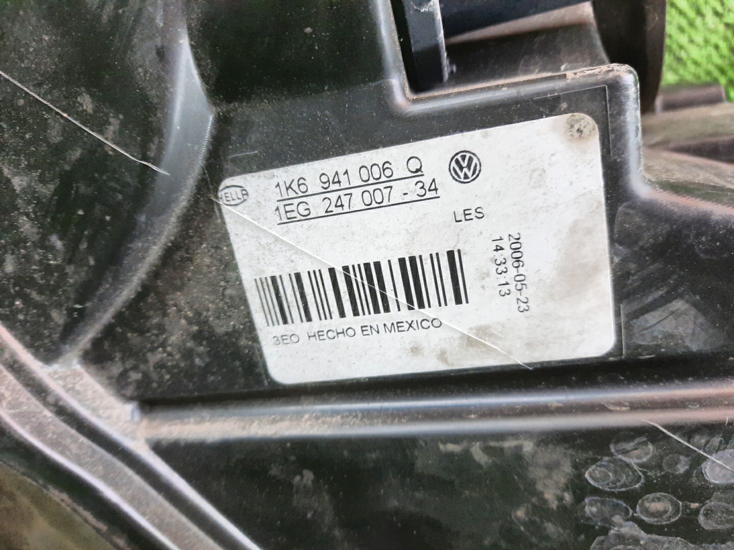 Фара правая передняя VOLKSWAGEN GOLF, JETTA MK5, 1K5, 1K1, A5, 1K2 3 ракурс