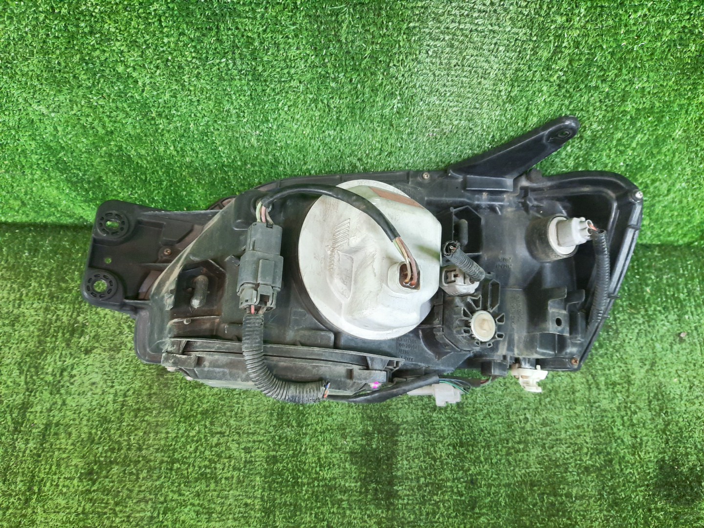 Фара правая передняя SUBARU LEGACY BH9, BE5, BH5, BHE, BHC, BE9 3 ракурс