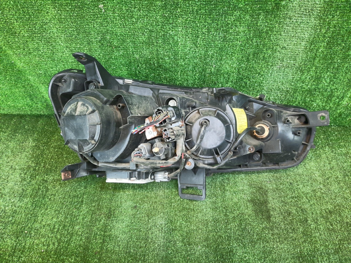 Фара левая передняя MITSUBISHI LANCER, GALANT FORTIS CY4A, CY2A, CY3A, CY6A, CX6A, CX4A, CX3A 3 ракурс