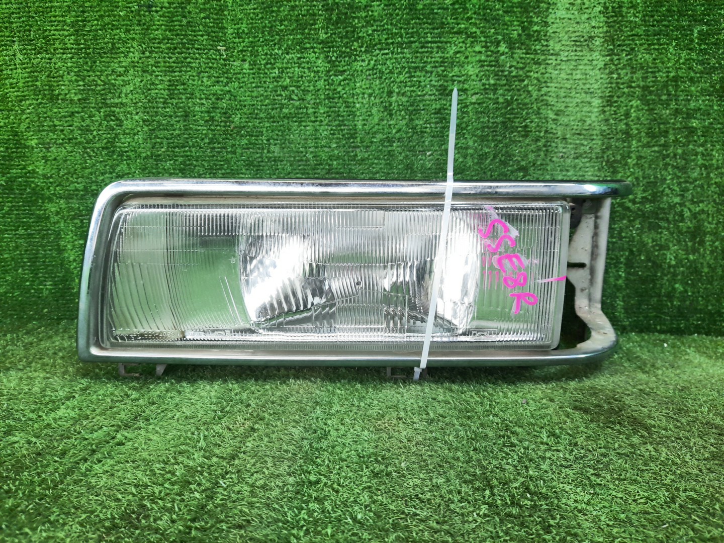 Фара левая передняя MAZDA BONGO SSE8R 1 ракурс