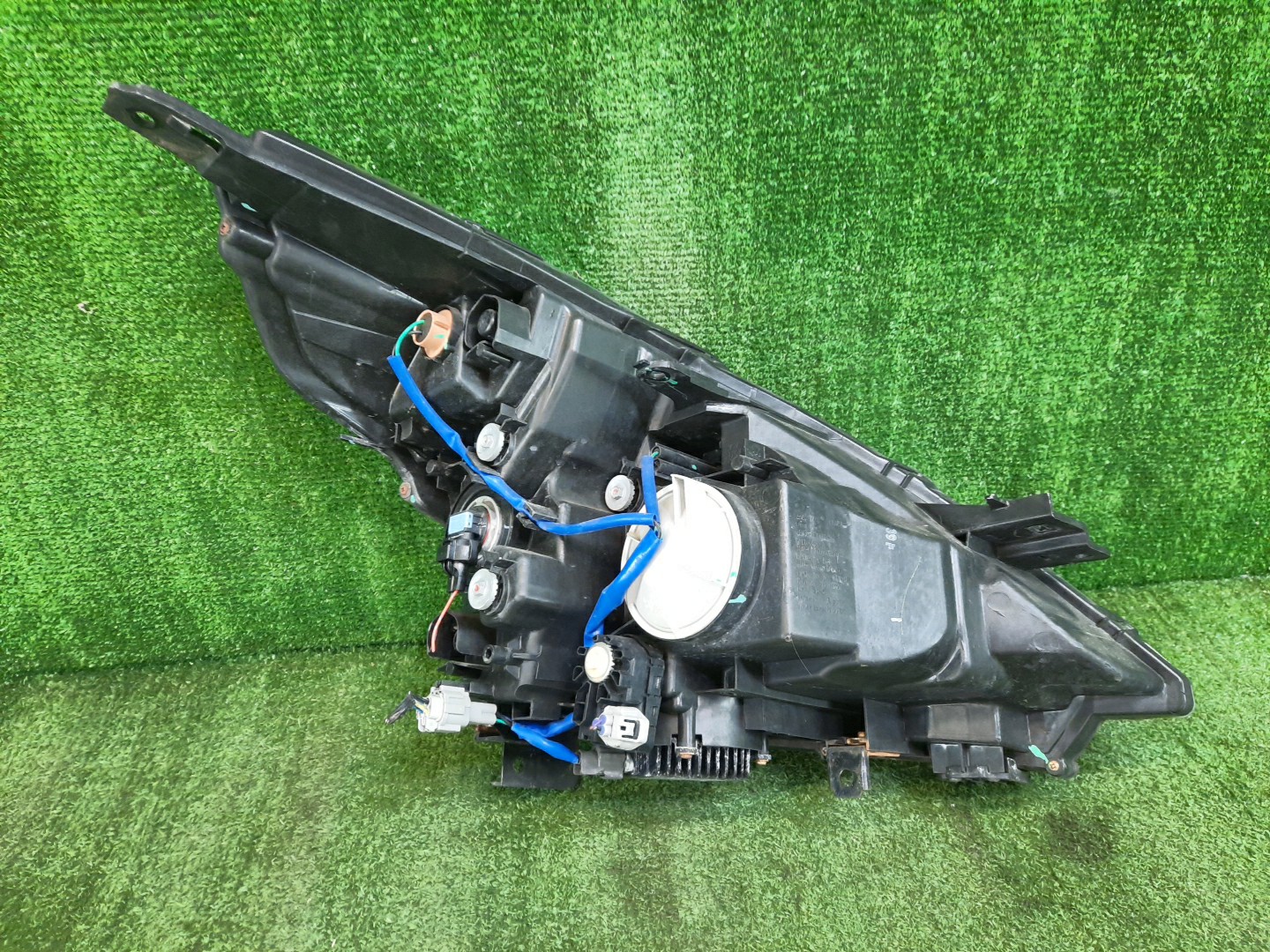 Фара левая передняя NISSAN TEANA TNJ32, PJ32, J32 2 ракурс Фара левая передняя NISSAN TEANA TNJ32, PJ32, J32 2 ракурс